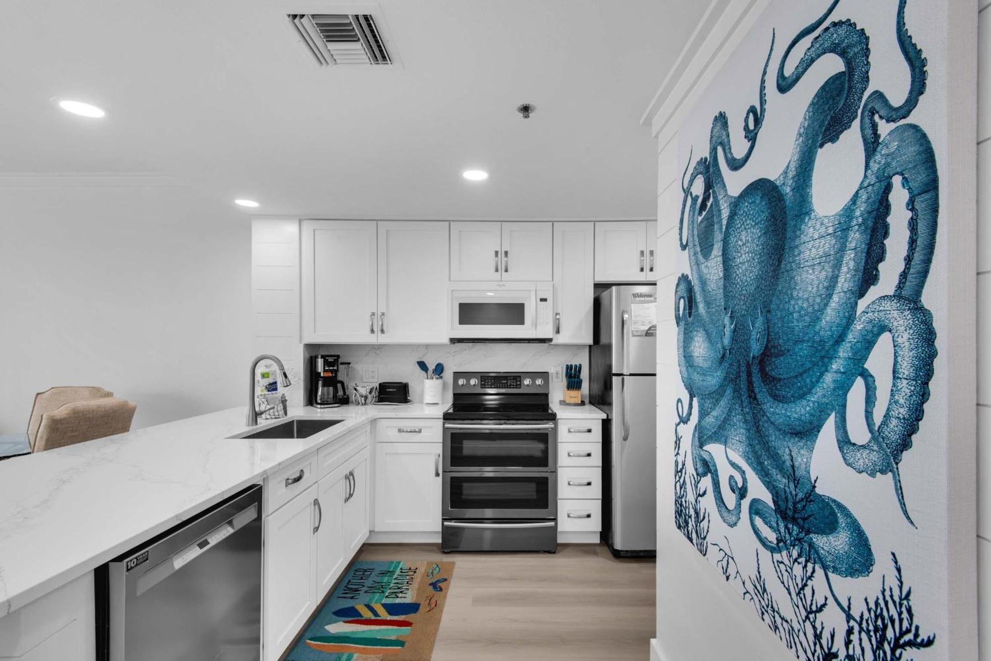 Apartment Sterling Sands 111