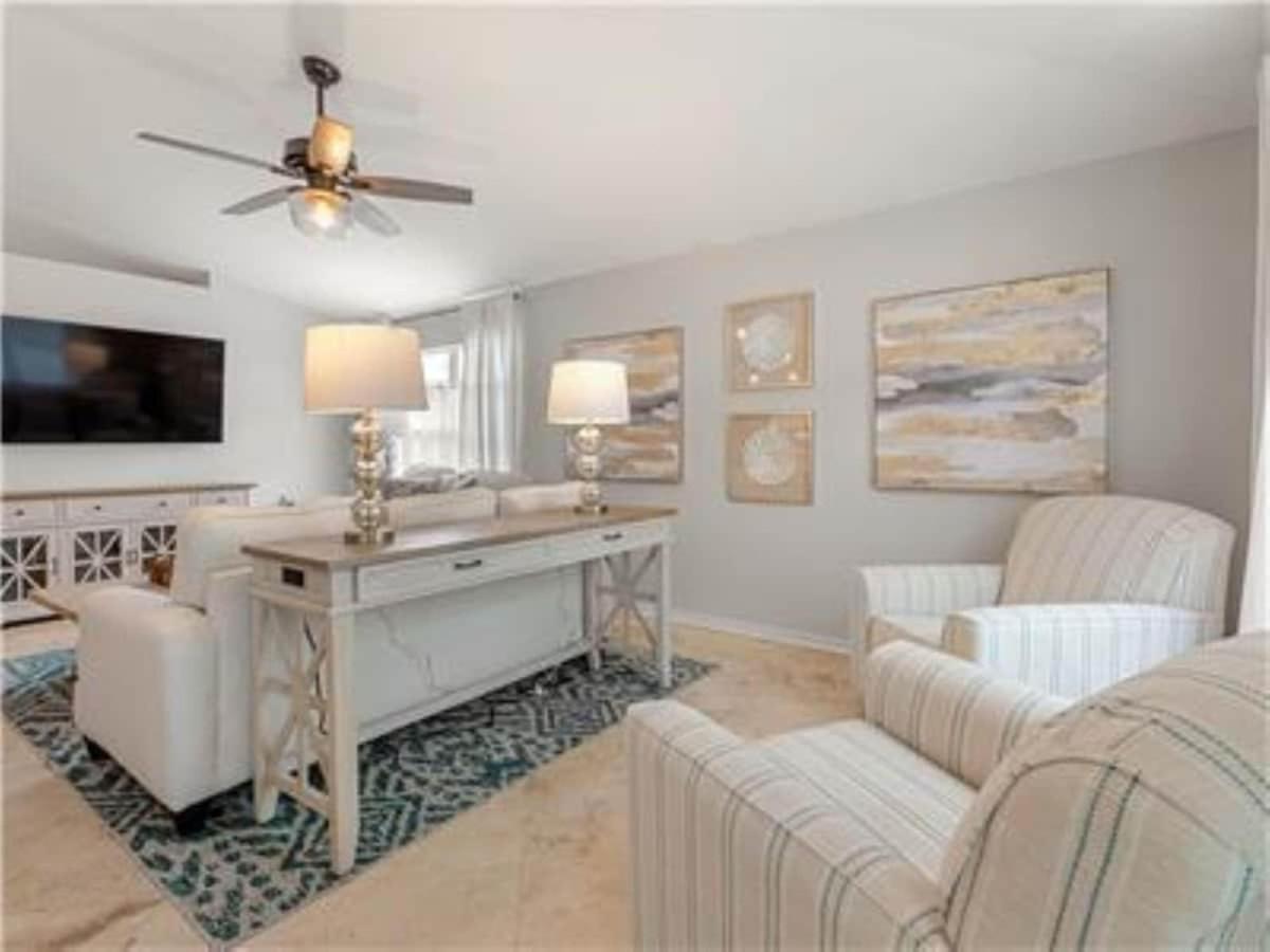 Coastal Rose- Maravilla Holiday home *