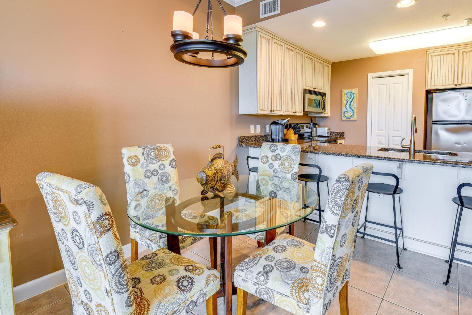 Cozy Miramar With Pools And Access! Apartment Destin