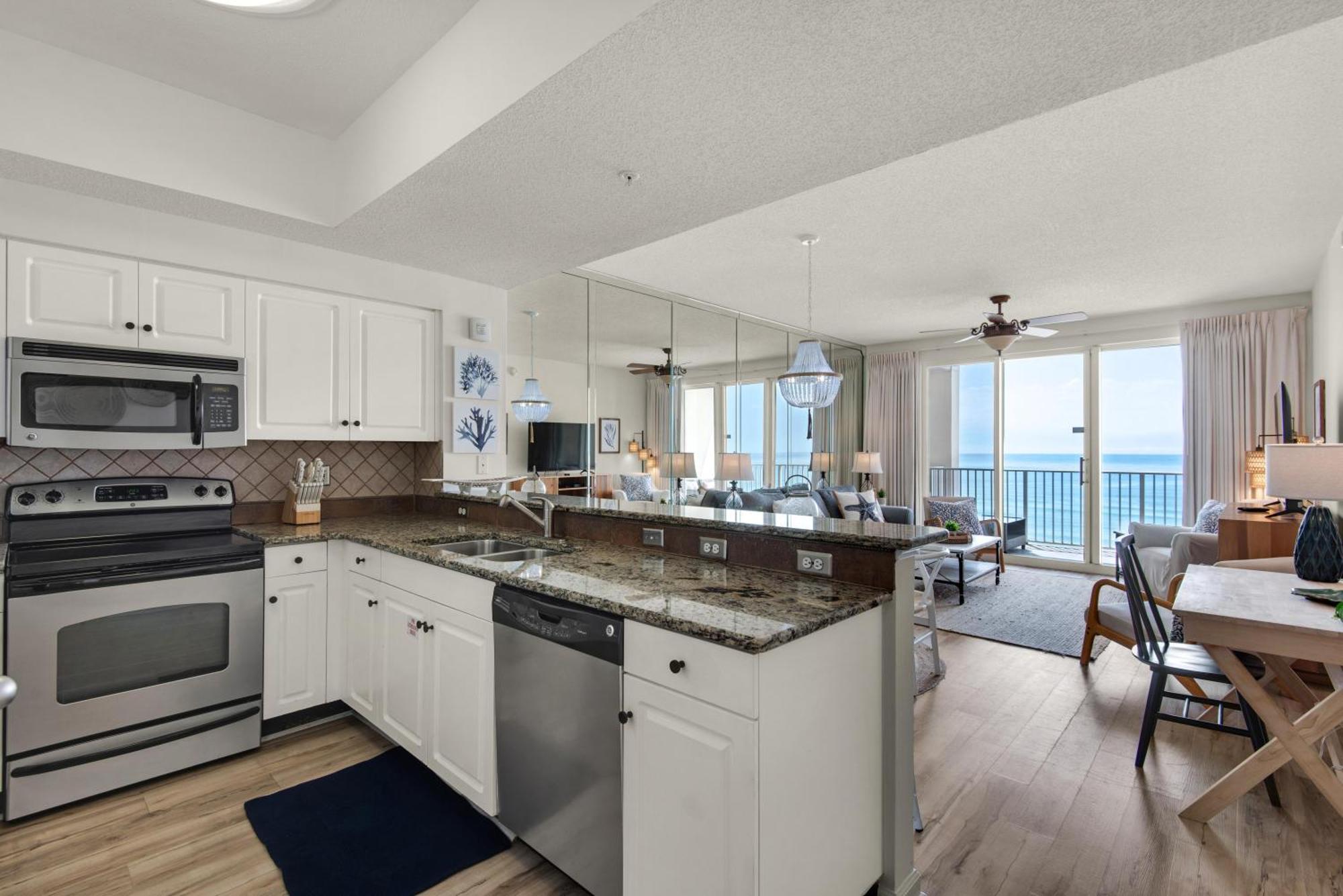 Holiday home Majestic Sun 610b