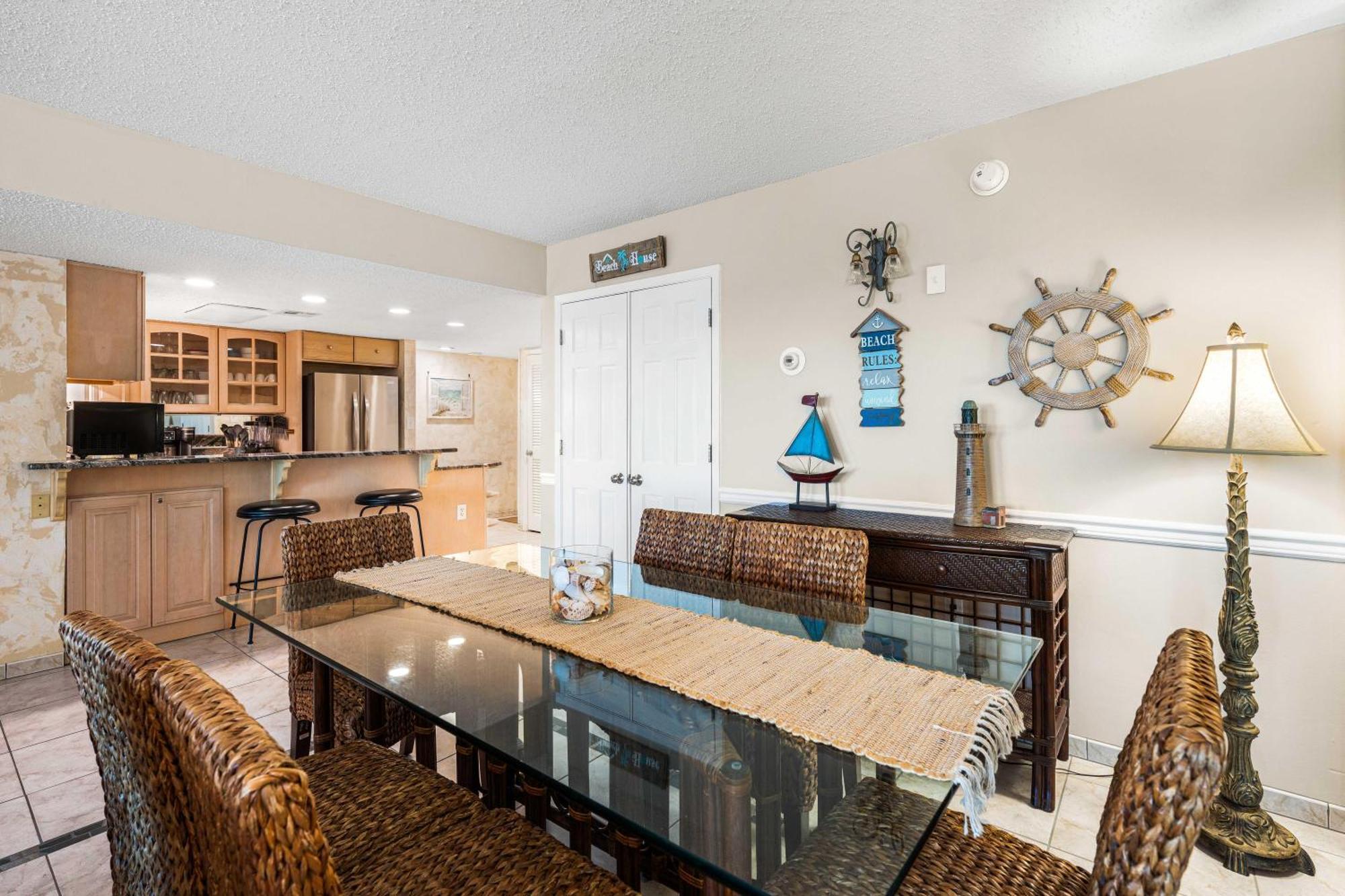 Surf And Racquet Unit 705 Holiday home Destin