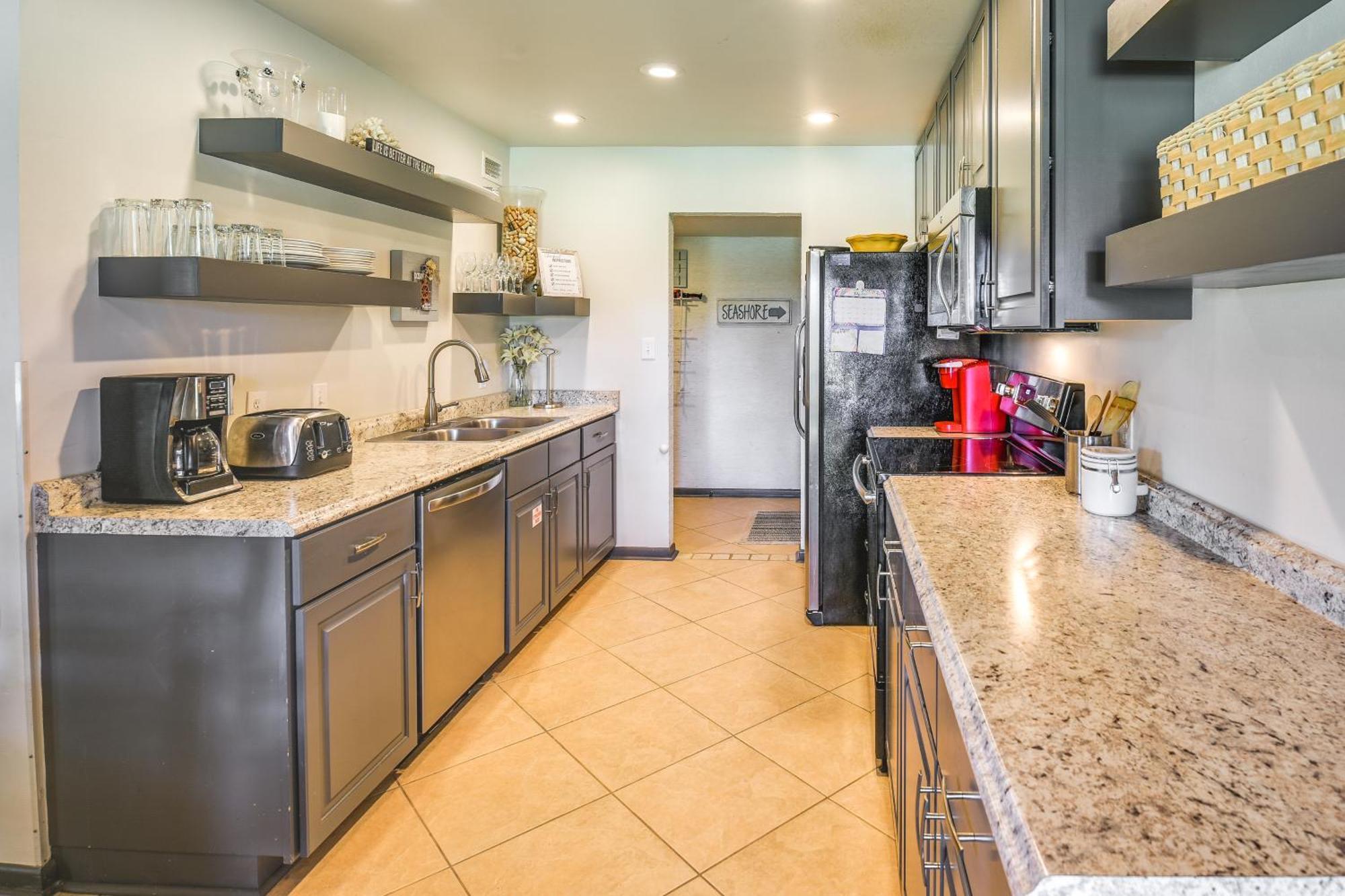 Apartment Miramar With Golf Course Views! *