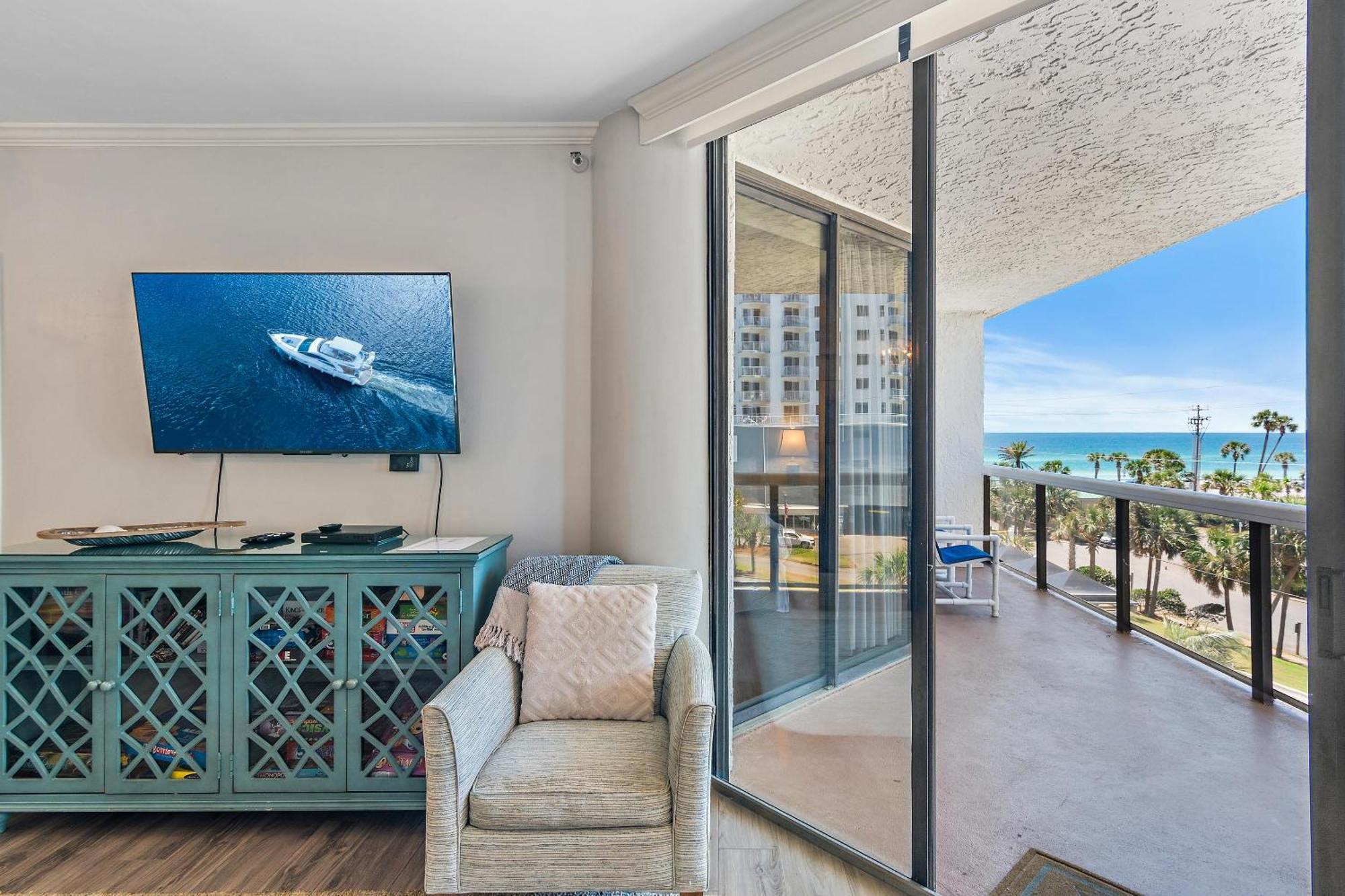 Surfside #208- Emerald Dreams Holiday home