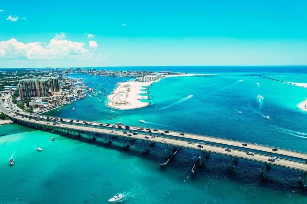 Sandy Beaches-3 Pools-pet Friendly *