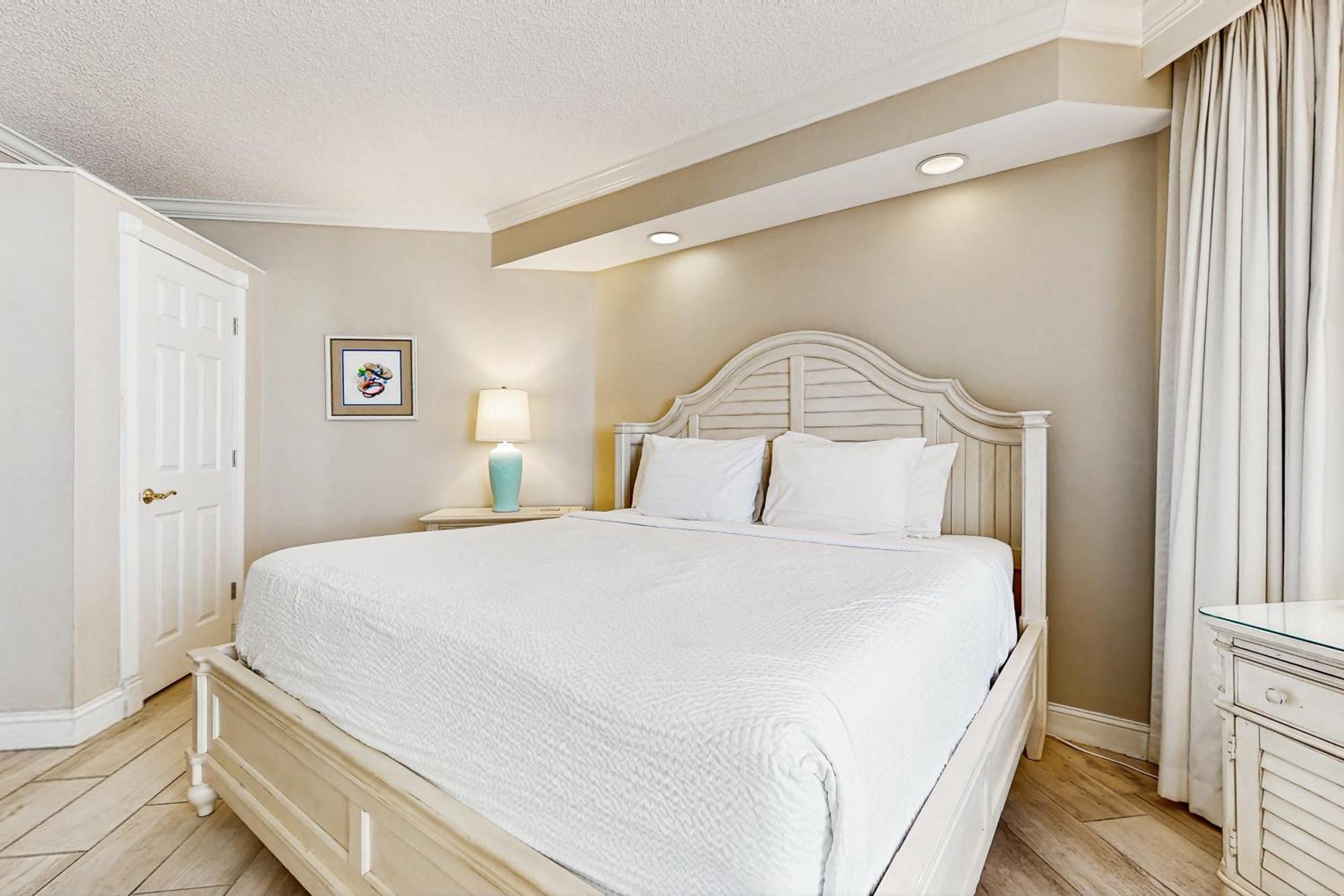 Apartment Surfside 3-412
