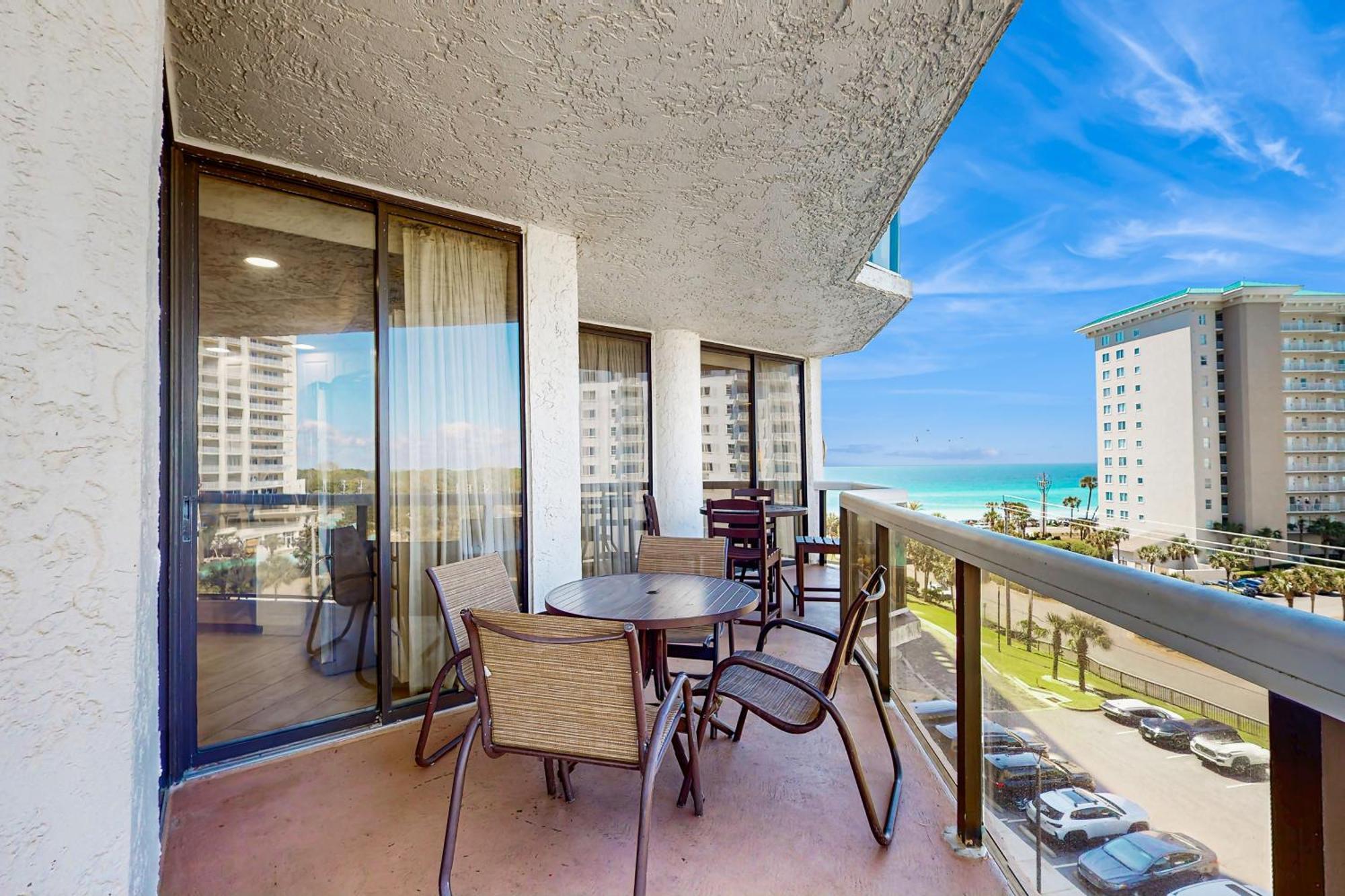 Surfside 3-412