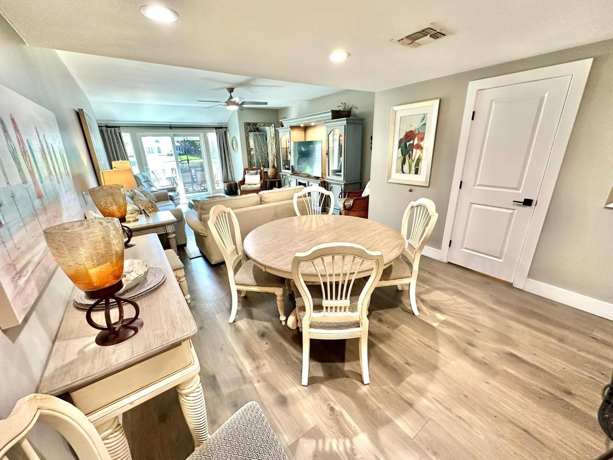 5128 Beachwalk * Destin