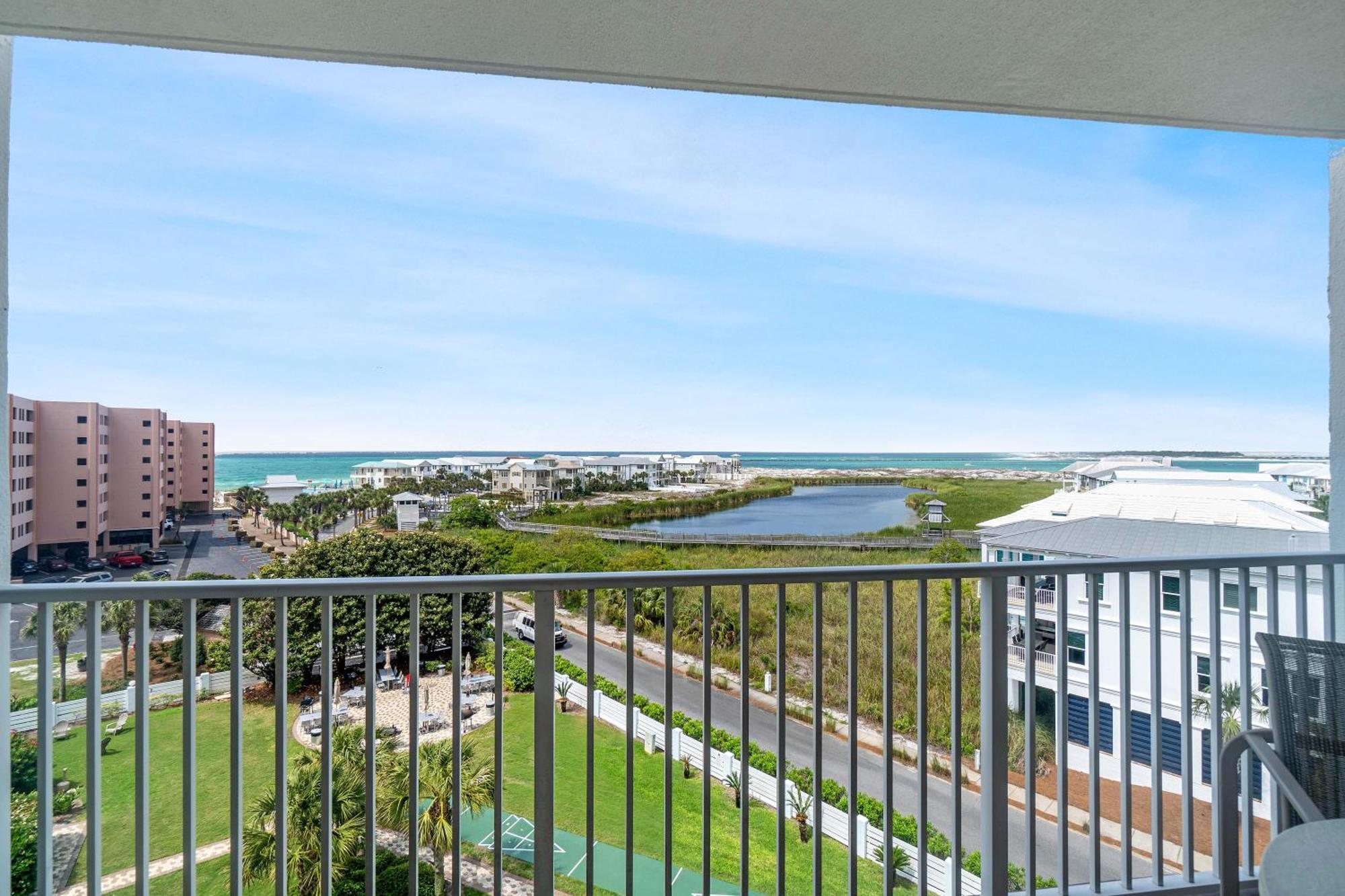 Emerald Oasis Destin