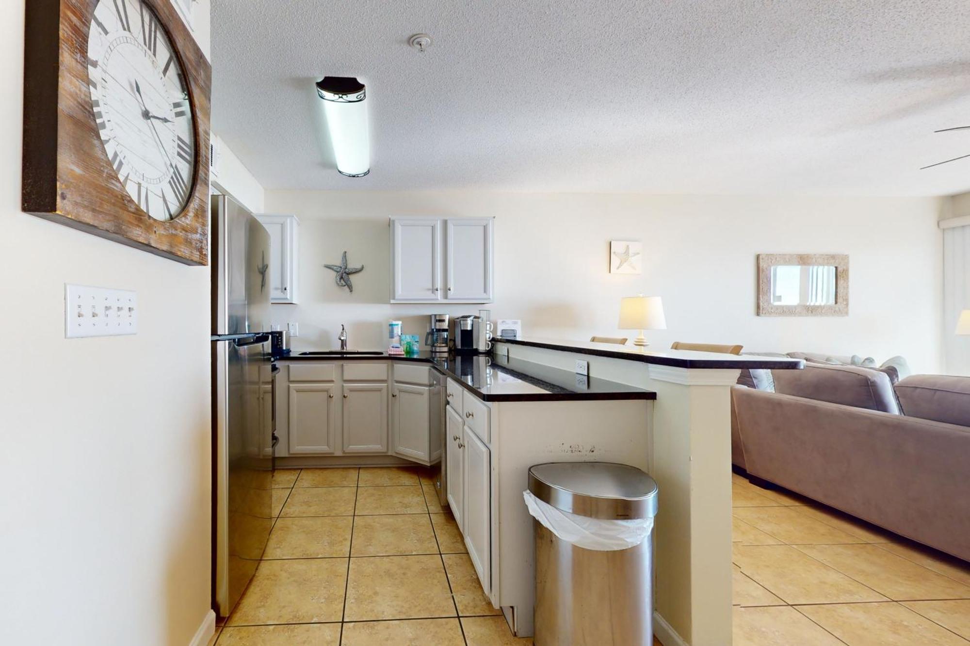 Crystal Sands Apartment