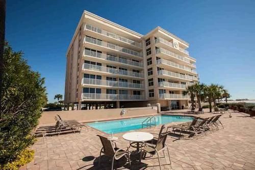 Hotel Waterview Towers By Holiday Isle 3*