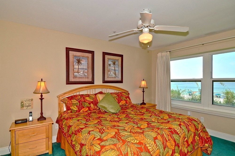 Hotel Emerald Dunes By Dale E. Peterson Vacations