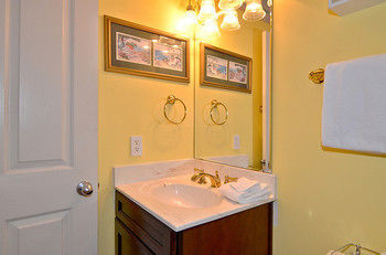 Hotel Grand Caribbean By Dale E. Peterson Vacations