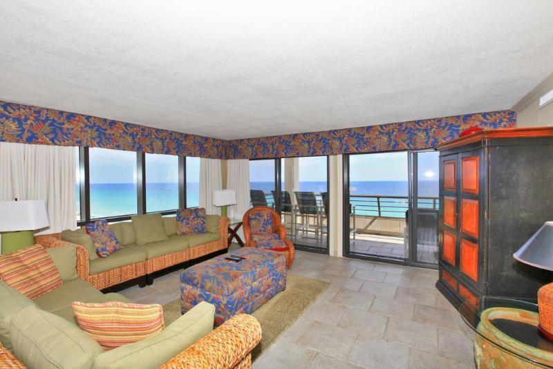 Apartment Emerald Towers By Panhandle Getaways *