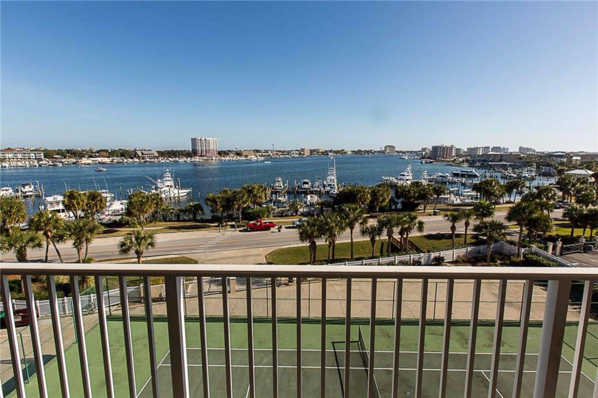Waterview Towers Yacht Club By Hi 3* Destin
