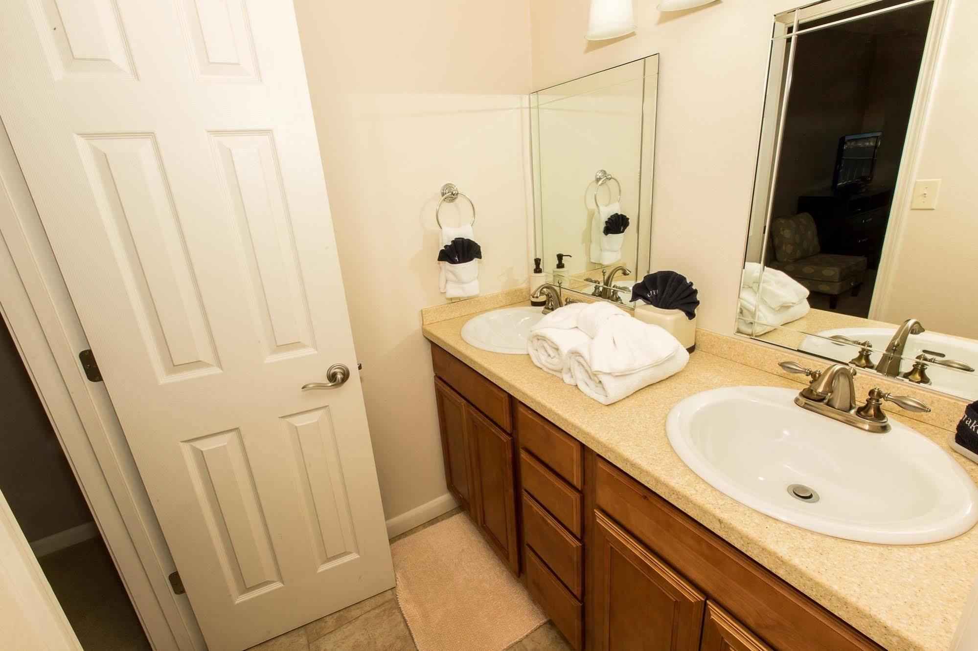 Hotel Waterview Towers By Holiday Isle Destin
