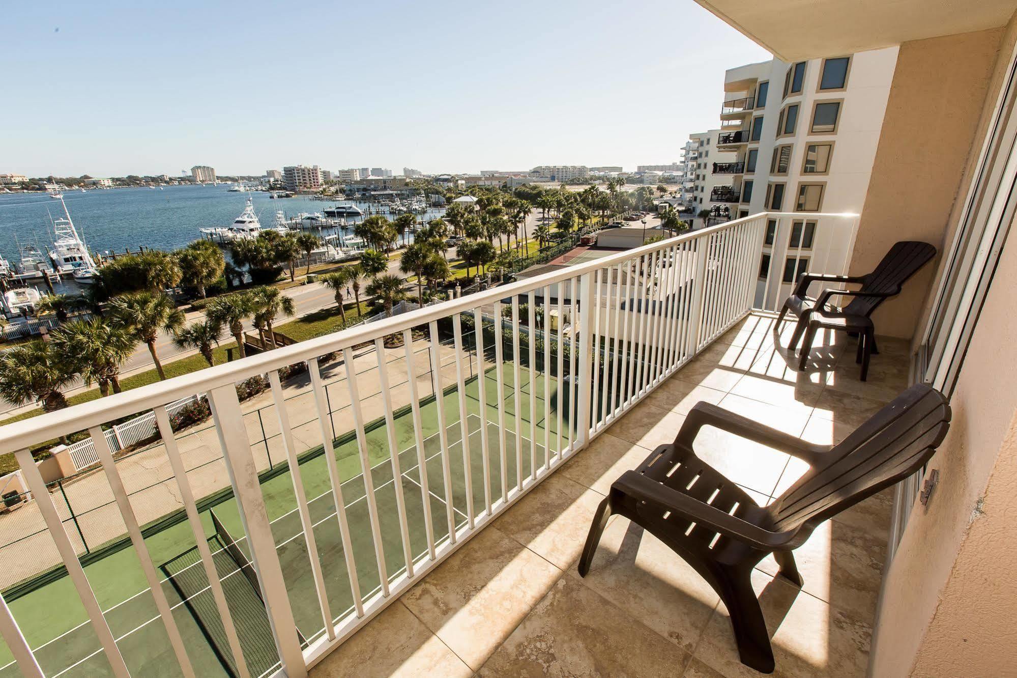 Waterview Towers By Holiday Isle Hotel Destin