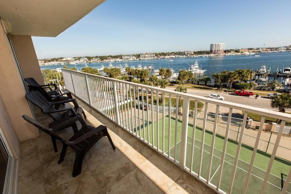 East Pass Towers By Holiday Isle Hotel Destin