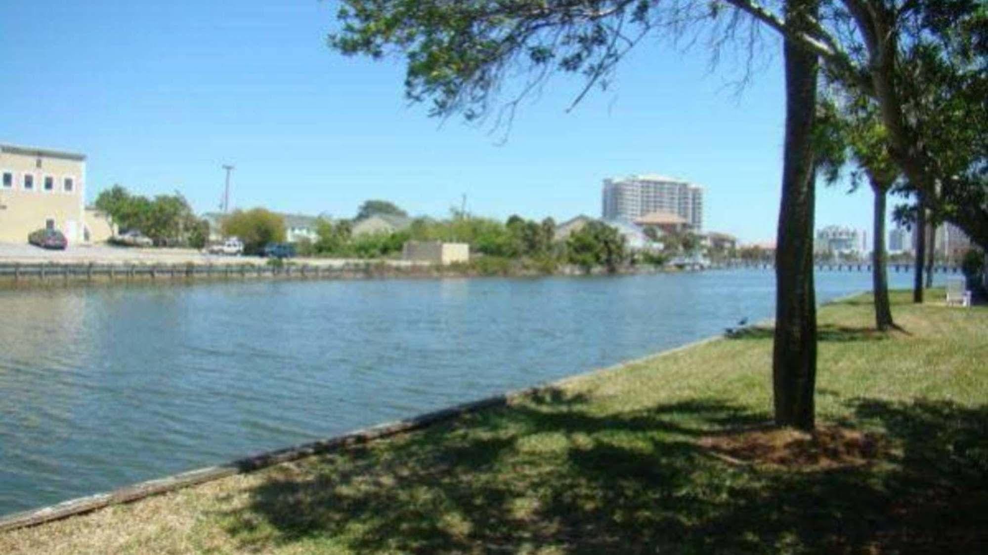 Shoreline Townhome By Isle 3* Destin
