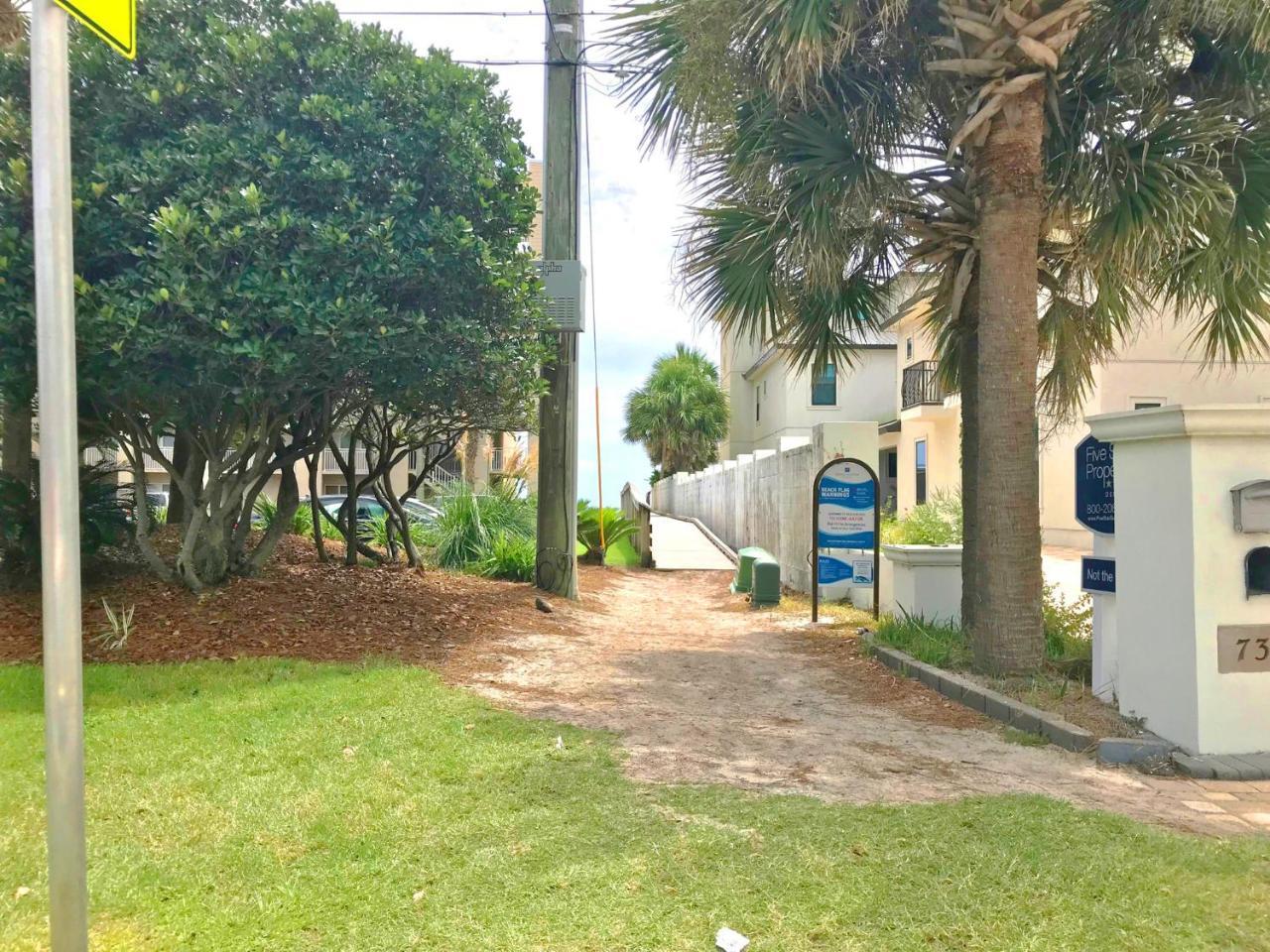Gulf Walk 606 Holiday home *