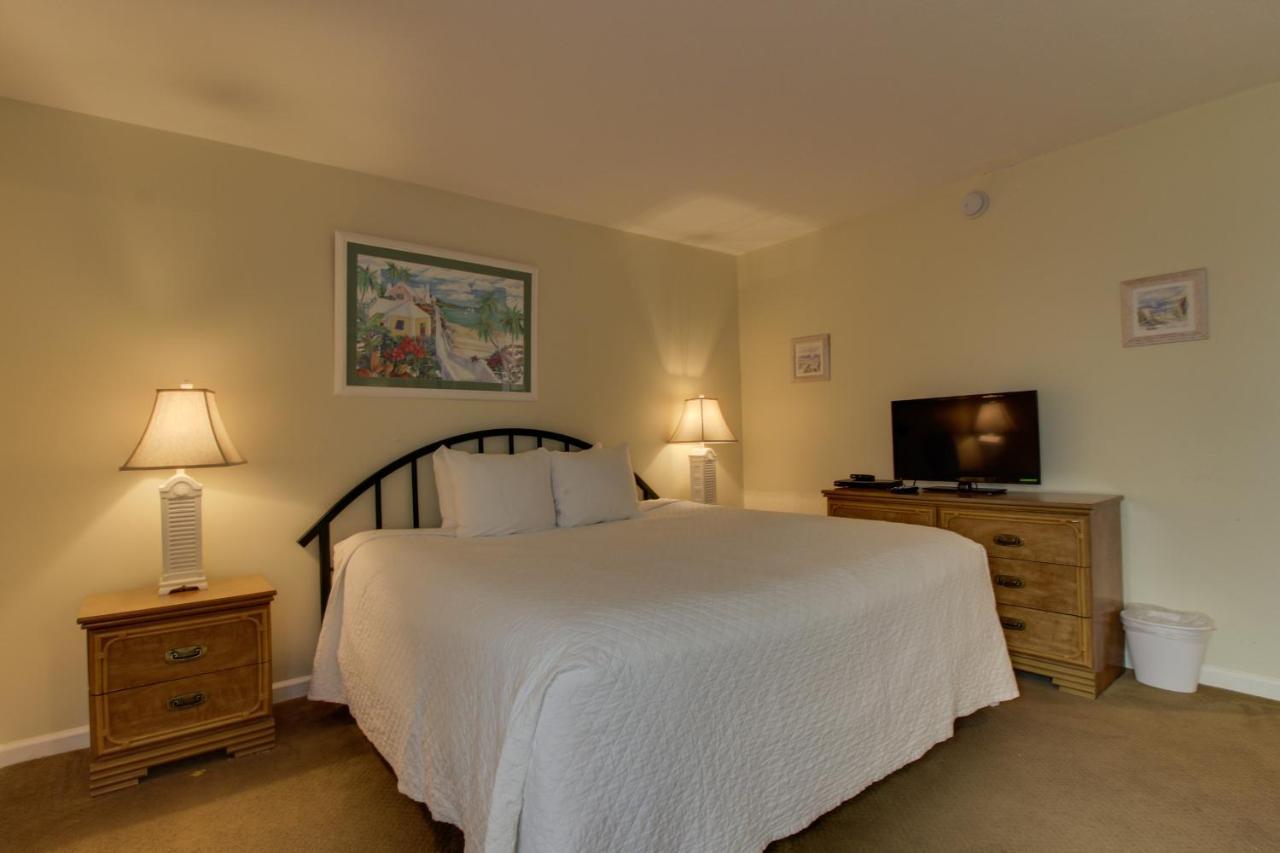 Hotel Crystal Village B-15 Destin