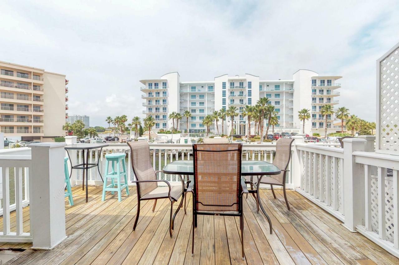 3 Bed 4 Bath In Holiday home Destin