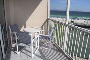 Surf & Racquet Club 416 By Realjoy *