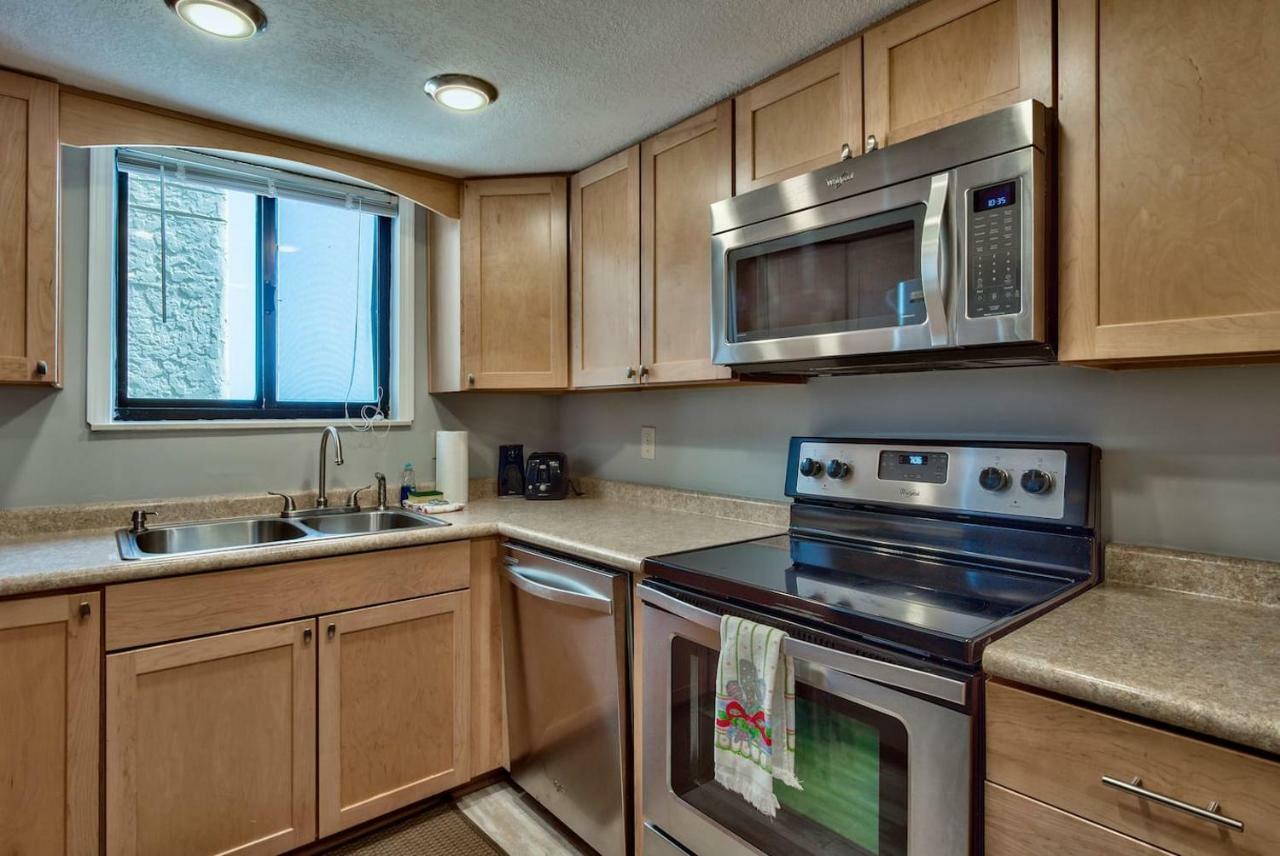 Sundestin Resort, 2 Bedroom, Gulf Front, 12th Floor, Corner Apartment *