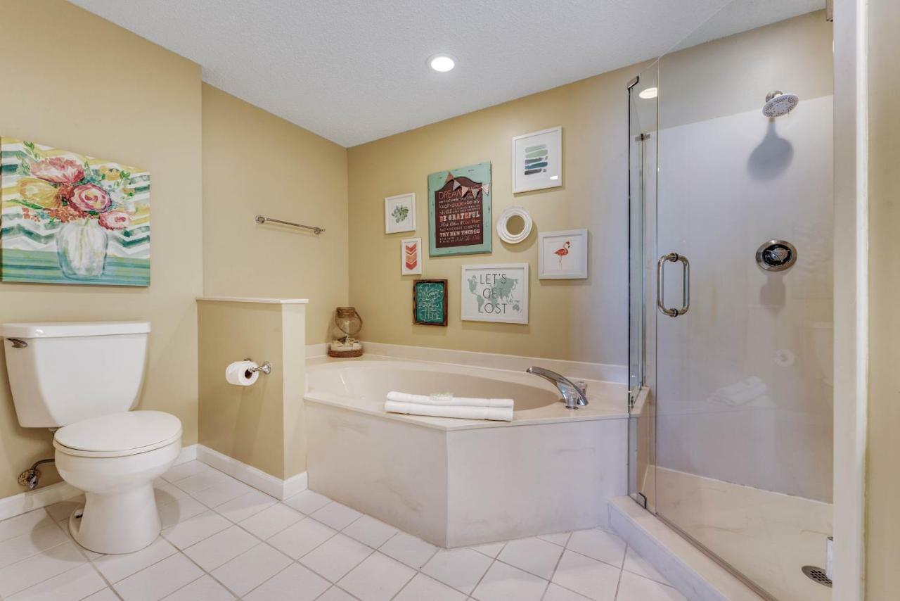 Sterling Sands 205 Apartment
