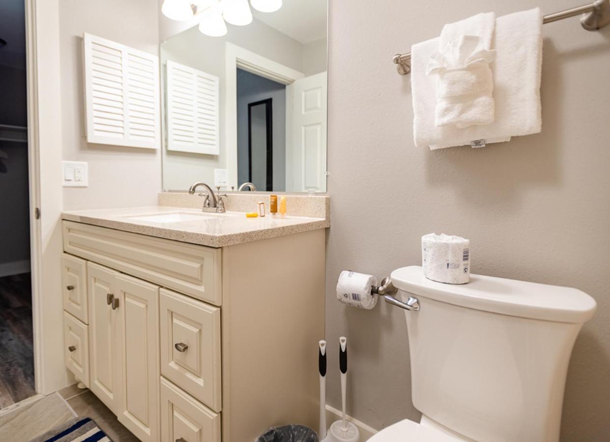 Apartment Bayou Village 613
