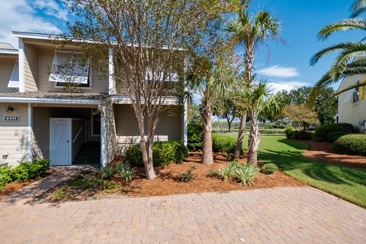 Apartment Bayou Village 613 *