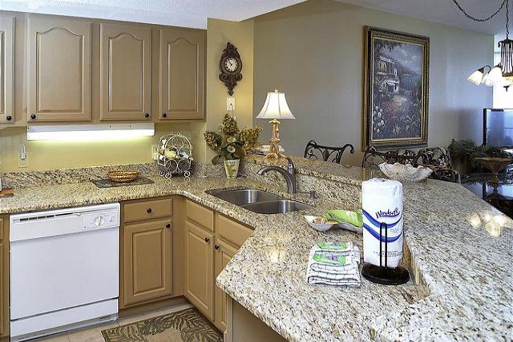Apartment Jade East 1220- 167743 *