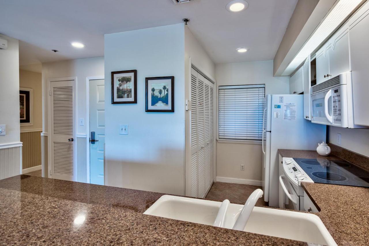 Manor @ Tops'l 605 - 174557 Apartment Destin