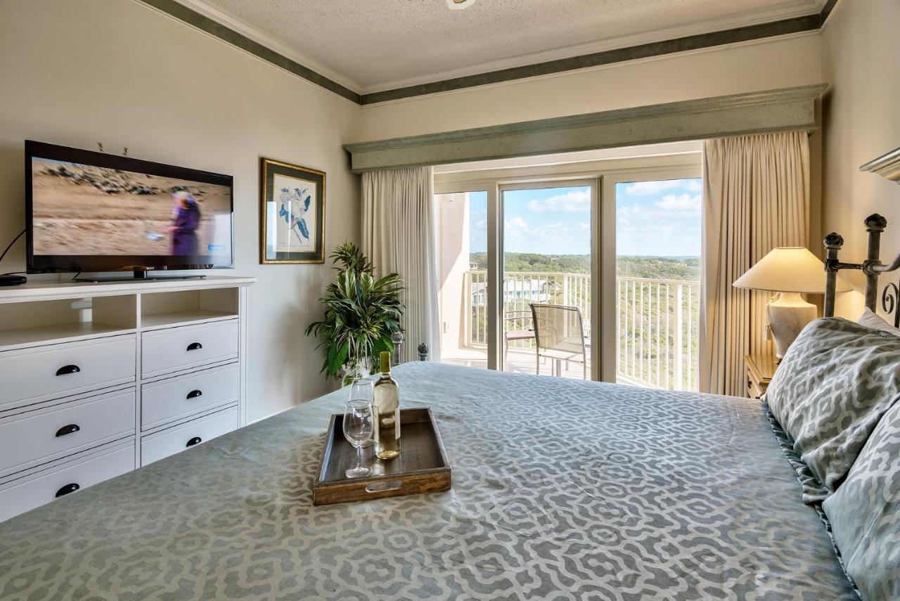 Apartment Manor @ Tops'l 605 - 174557