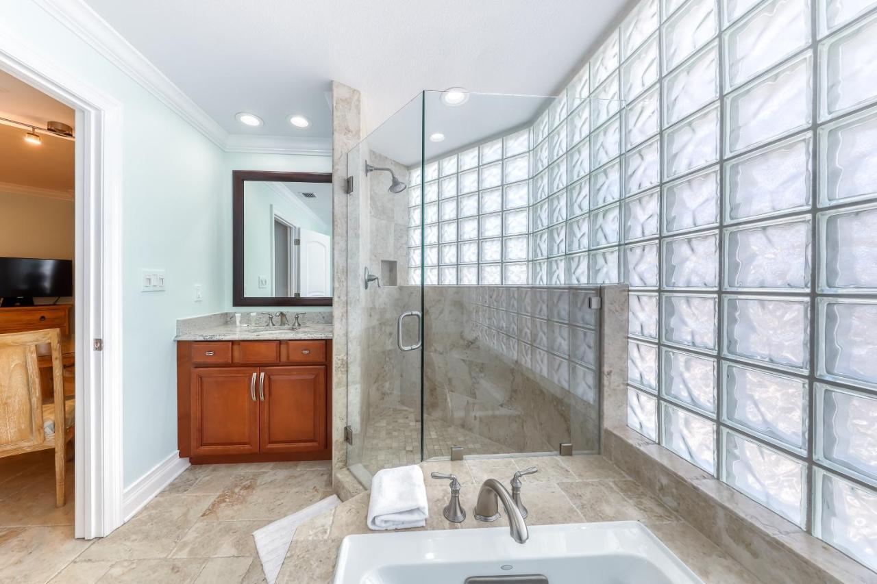 Sterling Sands Apartment