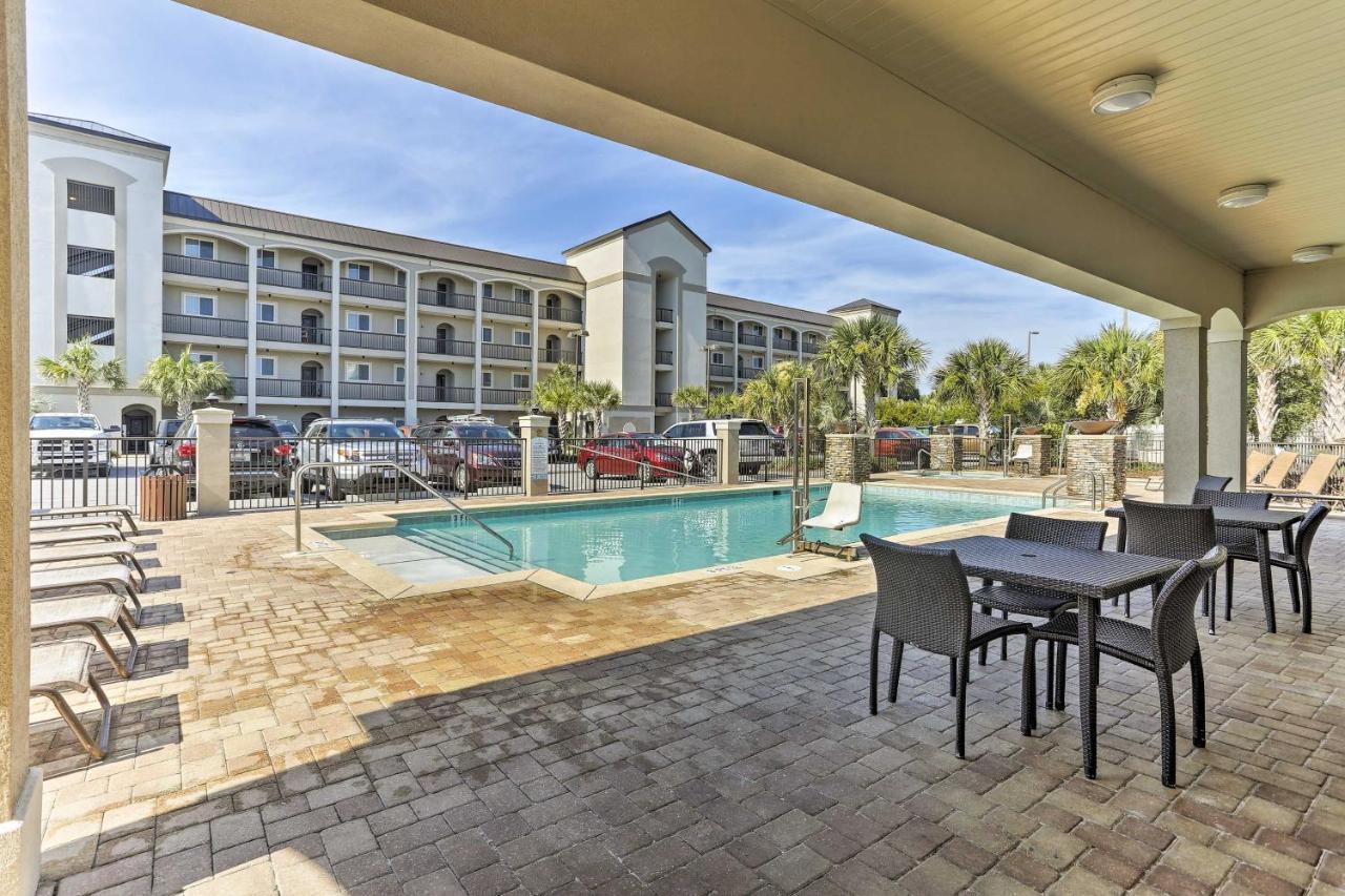 Luxurious Alerio Condo - Steps To Private Beach! Destin
