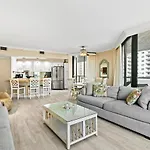 Surfside Resort 2 By Vacasa