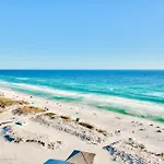 Pelican Beach Resort By Tufan
