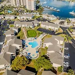 Emerald Gem Beach Svc Included