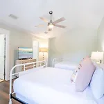 1329 Laurel Grove \