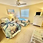 5080 Beachwalk