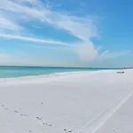 Lakefront 231