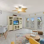 Beach N Tee Time Destin Community Pool Hot Tub