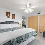 Beach N Tee Time Destin Community Pool Hot Tub