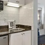 Bayside Inn 6282
