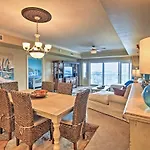 Beachfront Destin Condo With Pool And Harbor View!