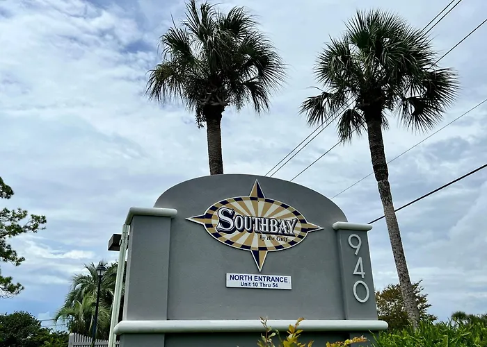 Southbay By The Gulf 11 A 4 Bedroom Townhome With Beach Access And 300Ft Of Private Beach