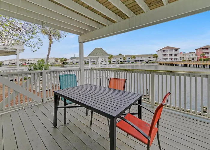 Southbay 60 Lake Front Townhome Short Walk To Private Beach