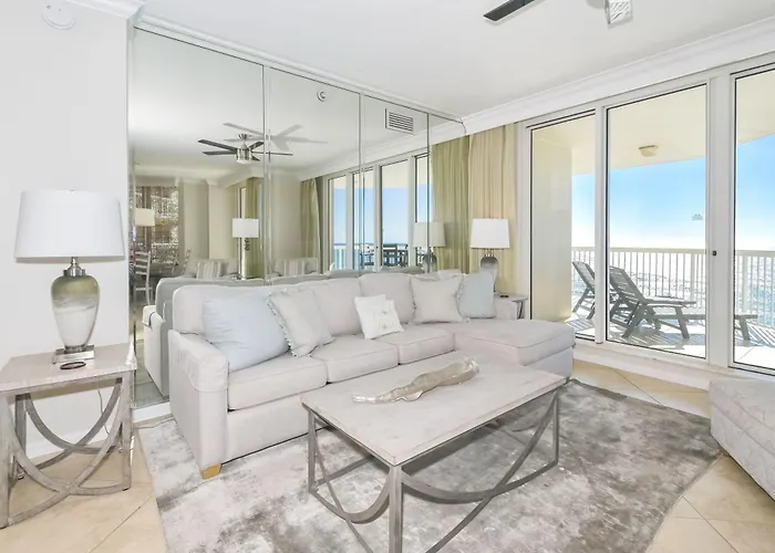 Silver Beach Towers E1406