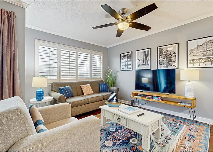 Island Home 304