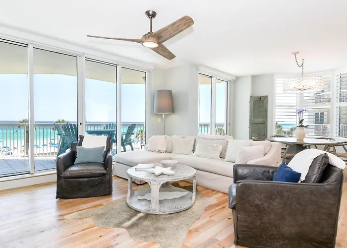 Silver Beach Towers E306